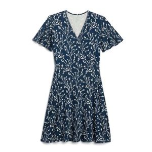 Brand new navy and white floral knit dress M
